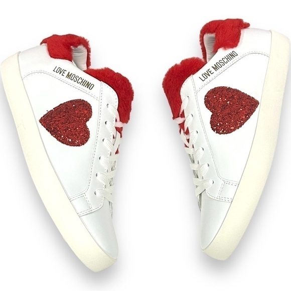 Love Moschino Logo  Glitter-Red Heart With Red Faux Fur detail low-top sneaker - Picture 12 of 16